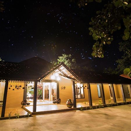 Vannraj Resort And Spa Khawāsa Kültér fotó